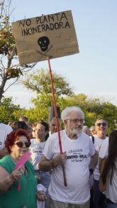 El Ayuntamiento de Los Alcázares suspende licencias para frenar la implantación de actividades contaminantes El Ayuntamiento de Los Alcázares suspende licencias para frenar la implantación de actividades contaminantes