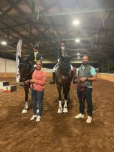 Sara Garca y Laura Ruiz, campeonas regionales por equipos en doma clsica