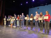 24 alumnos reciben los premios extraordinarios de Secundaria y Bachillerato por su esfuerzo y buen expediente acadmico