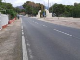 Piden la colocación de ralentizadores de velocidad y la construcción de una glorieta que regule el acceso a la urbanización “La Charca”