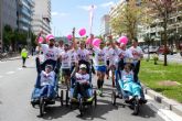 25 corredores solidarios “empujaron” en la maratn de Vitoria-Gasteiz para hacer visible la ataxia telangiectasia