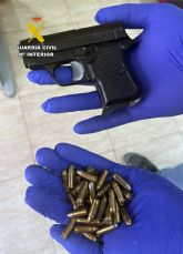 La Guardia Civil desmantela en Villanueva del Río Segura un grupo delictivo que cometía robos con violencia La Guardia Civil desmantela en Villanueva del Río Segura un grupo delictivo que cometía robos con violencia