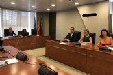 El PP solicita en la Asamblea una tarjeta sanitaria propia para menores dependientes o con discapacidad