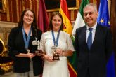 Ayuntamiento de Sevilla . Doble recepción institucional en el ayuntamiento sevillano a las medallistas olímpicas del C.N. Sincro Sevilla