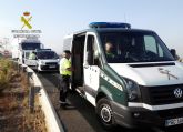 La Guardia Civil intercepta a un camionero conduciendo un triler de 40 toneladas bajo los efectos del cannabis y anfetaminas
