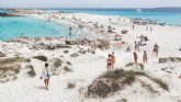 Por Espana y en pareja: as viajarnlos espanoles este verano