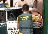 La Guardia Civil detiene en guilas a una exempleada de una gestora por cobrar recibos y quedarse el dinero