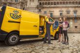 Correos facilita el transporte de mochilas a los peregrinos murcianos en las principales rutas del Camino de Santiago