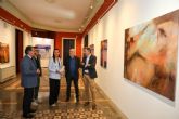 El alcalde visita 'Horizontes interiores' la última exposición de Miguel García Peñarrubia en la que se abre como un libro que revela sus páginas arrancadas El alcalde visita 'Horizontes interiores' la última exposición de Miguel García Peñarrubia en la que se abre como un libro que revela sus páginas arrancadas