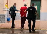 La Guardia Civil detiene a un joven y experimentado delincuente por un violento robo en Águilas La Guardia Civil detiene a un joven y experimentado delincuente por un violento robo en Águilas