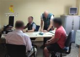 La Guardia Civil desarticula un grupo criminal dedicado a extorsionar a travs de redes sociales