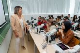 La alcaldesa celebra que alumnos de Enfermera den clase este curso en su nueva sede de Cartagena