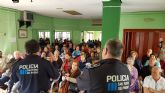 Polica Local imparte una charla en los Hogares de pensionista de San Pedro del Pinatar