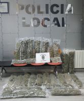 La Polica Local de Puerto Lumbreras detiene a un individuo que conduca con 25 kilogramos de marihuana