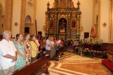 Cientos de personas acompanan a la Virgen del Cisne en su peregrinar por el casco antiguo de Lorca