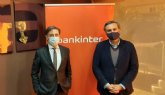 Bankinter firma un acuerdo con la Asociacin Nacional de Productores de Energa Fotovoltaica (ANPIER)