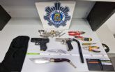 Detenida una persona e identificados los pasajeros de un vehículo en Canteras con pistolas simuladas y armas blancas