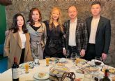 Veline Ong, la influyente empresaria china, rueda la docuserie 'Asian Power'