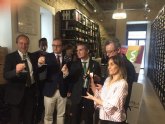 Los vinos de la Región ampliarán su mercado en el Reino Unido