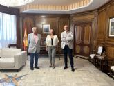 La presidenta de la Asamblea recibe a la Asociación de Profesionales de Radio y Televisión de la Región de Murcia