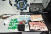 Polica Local de Cartagena detiene a una persona con droga y a otra huida de la justicia