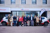 Los voluntarios de Cruz Roja en Asturias reciben dos vehculos elctricos y su cargador gracias a la participacin de los clientes de TotalEnergies en la iniciativa 'Un coche para Alba'