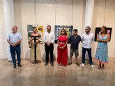 El alcalde inaugura la muestra colectiva 