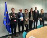 La Comisaria de empleo Thyssen asegura a Pedreño el apoyo a la economía social con medidas concretas