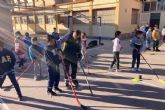 El programa ADE y el Club Cartagena acercan el hockey en lnea al CEIP Antonio Ulloa