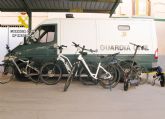 La Guardia Civil detiene a dos individuos por la sustracción de numerosos patinetes y bicicletas eléctricas en Águilas La Guardia Civil detiene a dos individuos por la sustracción de numerosos patinetes y bicicletas eléctricas en Águilas