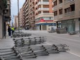 La avenida Juan Carlos I cierra al tráfico con motivo del montaje de las tribunas para los Desfiles Bíblico Pasionales de la Semana Santa de Lorca La avenida Juan Carlos I cierra al tráfico con motivo del montaje de las tribunas para los Desfiles Bíblico Pasionales de la Semana Santa de Lorca
