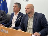 Manolo Torres: “Firmamos una moción de censura porque es el momento de acabar con la parálisis, el bloqueo y la descomposición en las que el PP tiene hundido al municipio” Manolo Torres: “Firmamos una moción de censura porque es el momento de acabar con la parálisis, el bloqueo y la descomposición en las que el PP tiene hundido al municipio”