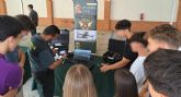 La Guardia Civil recibe la visita de alumnos de Bachillerato y ESO del centro educativo ELIS Murcia