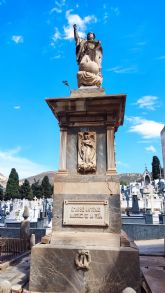 El Ayuntamiento paraliza la restauracin del panten Martnez de la Pena del Cementerio de los Remedios