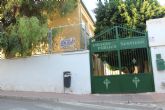 Se insta a la Consejera de Educacin a que ejecute urgentemente los proyectos de acondicionamiento trmico en los colegios Santiago y Santa Eulalia, respectivamente