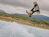 Boston apoya a los jvenes riders en su lucha por el ttulo en el Campeonato Nacional de Wakeboard