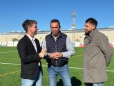 La Comunidad financia la renovación de la iluminación del campo de fútbol 'Ángel Celdrán' en el Llano del Beal