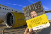 Vueling reparte entre los pasajeros el libro solidario de Lovaas Foundation para celebrar el Da del Libro