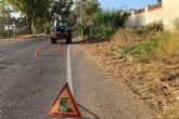 El Ayuntamiento de Cartagena limpia cunetas en las carreteras que transitan por Miranda, Santa Ana, Alumbres y Vista Alegre