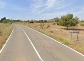 Una acerca dar acceso a Los Camachos por la carretera RM-F39