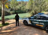 Rescatan a dos personas del ro Segura en Calasparra