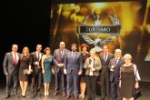 Ceferina López, Restaurante Villarejo y Telplay Telecomunicaciones son galardonados en la gala 