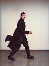 Lionel Richie, el icono mundial, confirma su regreso a Espaa en 2025 con su gran gira 'Say hello to the hits'