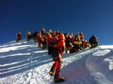 El alpinista murciano Miguel Madrid hace cumbre en el Everest