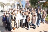 'Gota a gota', la iniciativa solidaria de empleados de la UPCT, dona 4..117 euros a AMUDEF-Autismo Somos Todos