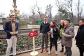 Caravaca saca la promocin de los pabellones de FITUR y recrea los caminos de la Cruz en el emblemtico parque de El Retiro