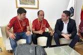 El alcalde Noguera recibe a los miembros del Atltico Torreno que fueron bronce nacional con la seleccin murciana de ftbol inclusivo