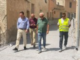 El alcalde de Mula visita las obras de la calle Fuensanta