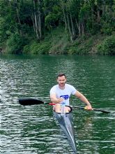 El medallista Sal Craviotto se convierte en embajador de la marca del agua mineral natural AQUADEUS