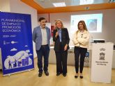 El Ayuntamiento de Murcia impulsa el Ecoday con el reto de que los murcianos consuman agua del grifo